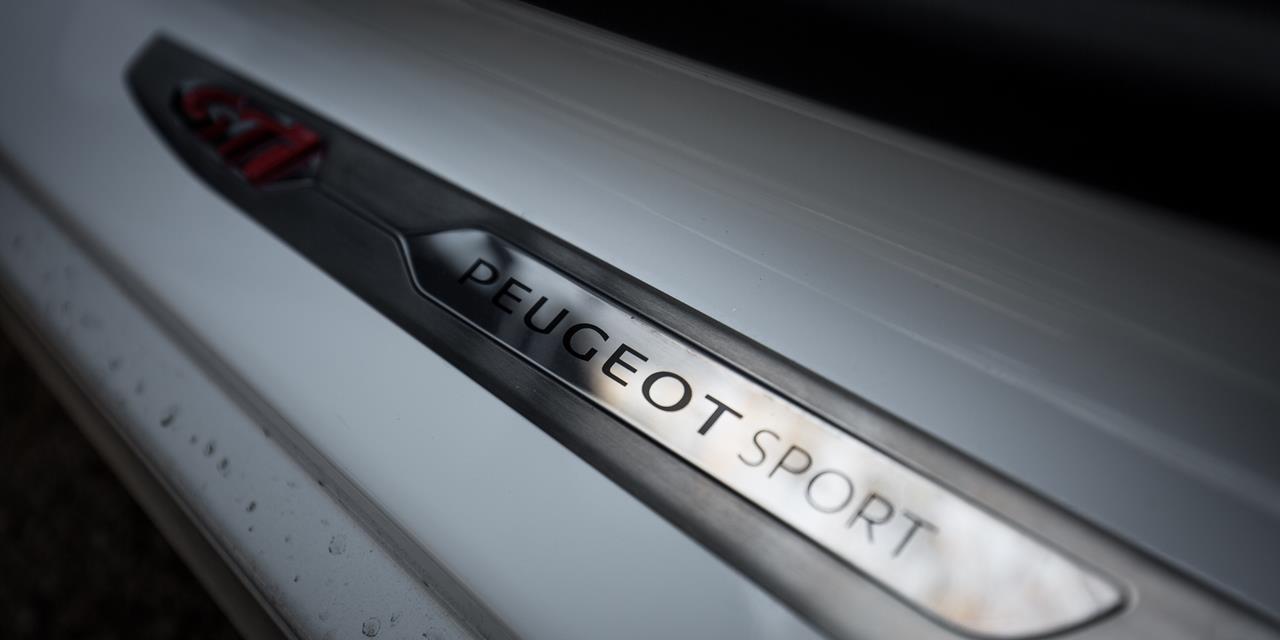Peugeot 308 GTi photo 166775