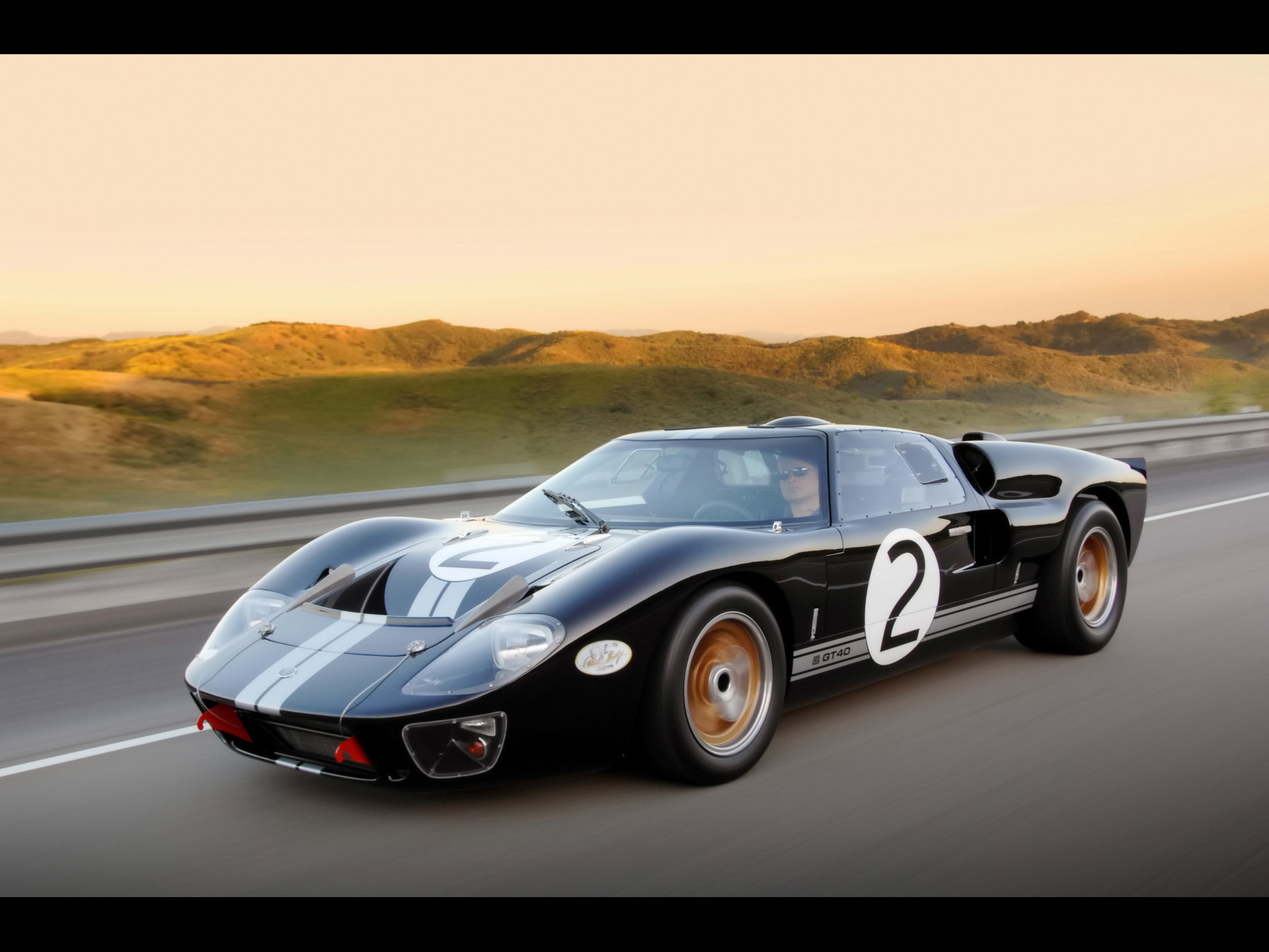 Shelby Distribution Shelby 85th Commemorative GT40 photo 54483