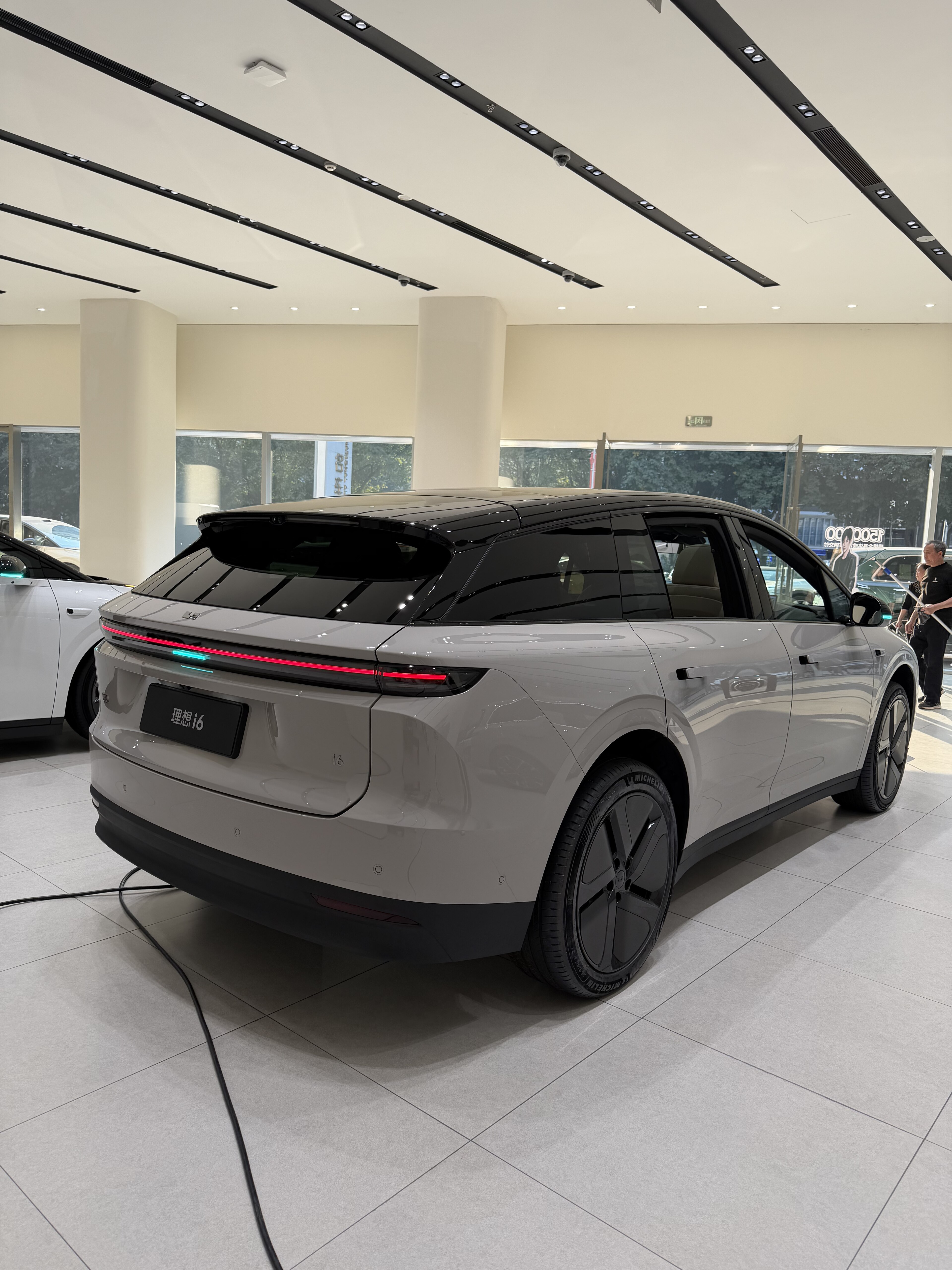 Li Auto i6 I photo 209426