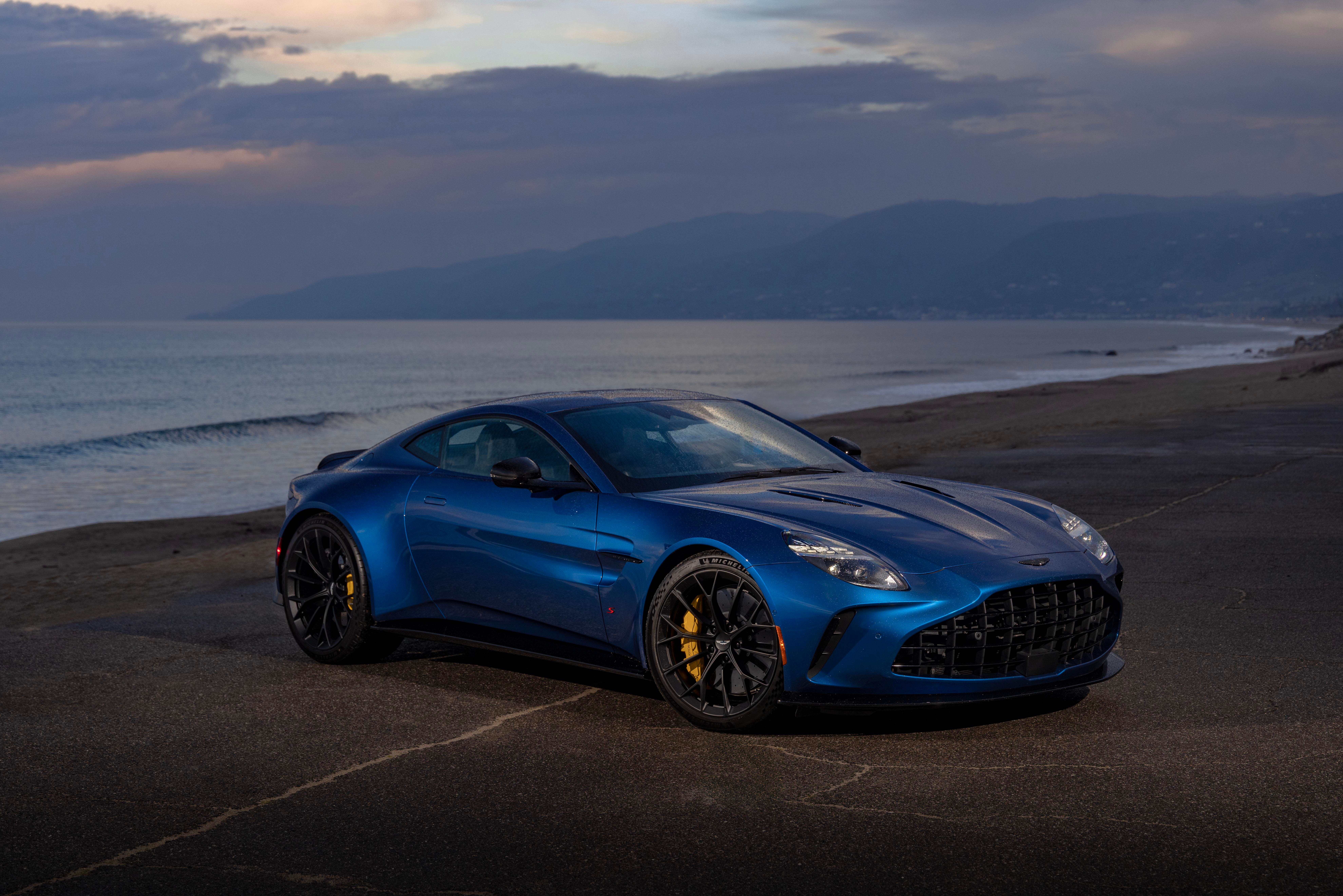 Aston Martin Vantage photo 207928