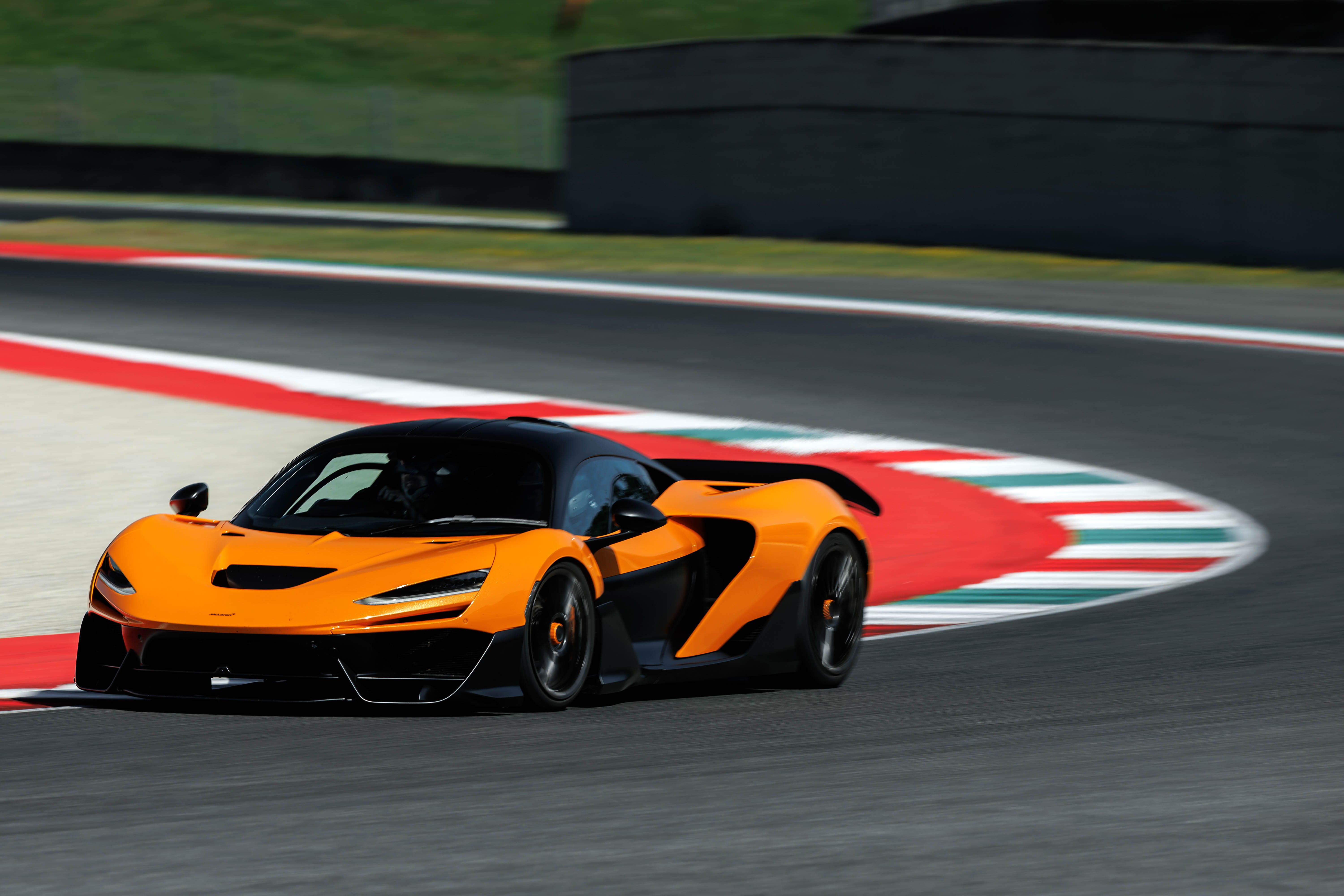 McLaren W1 photo 208430