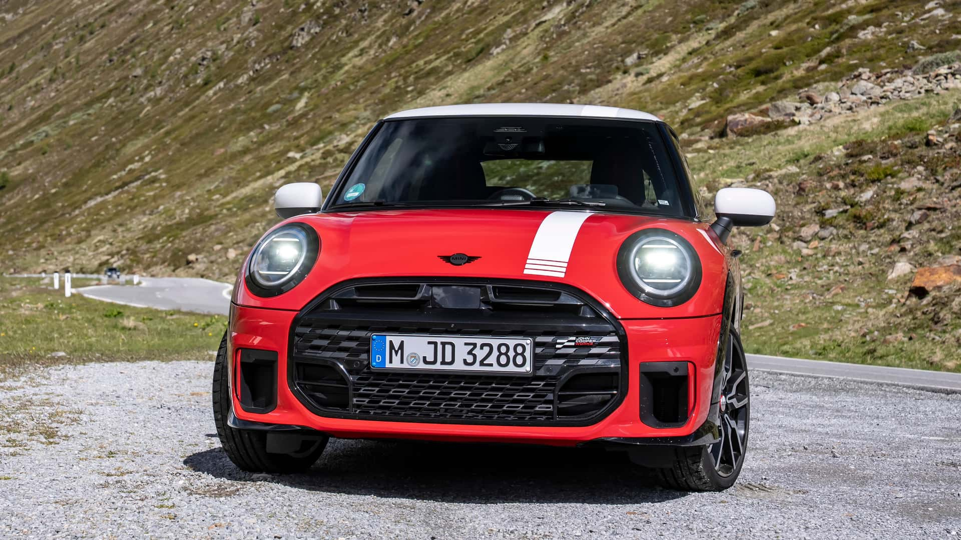 Mini Cooper IV (F66) photo 209770
