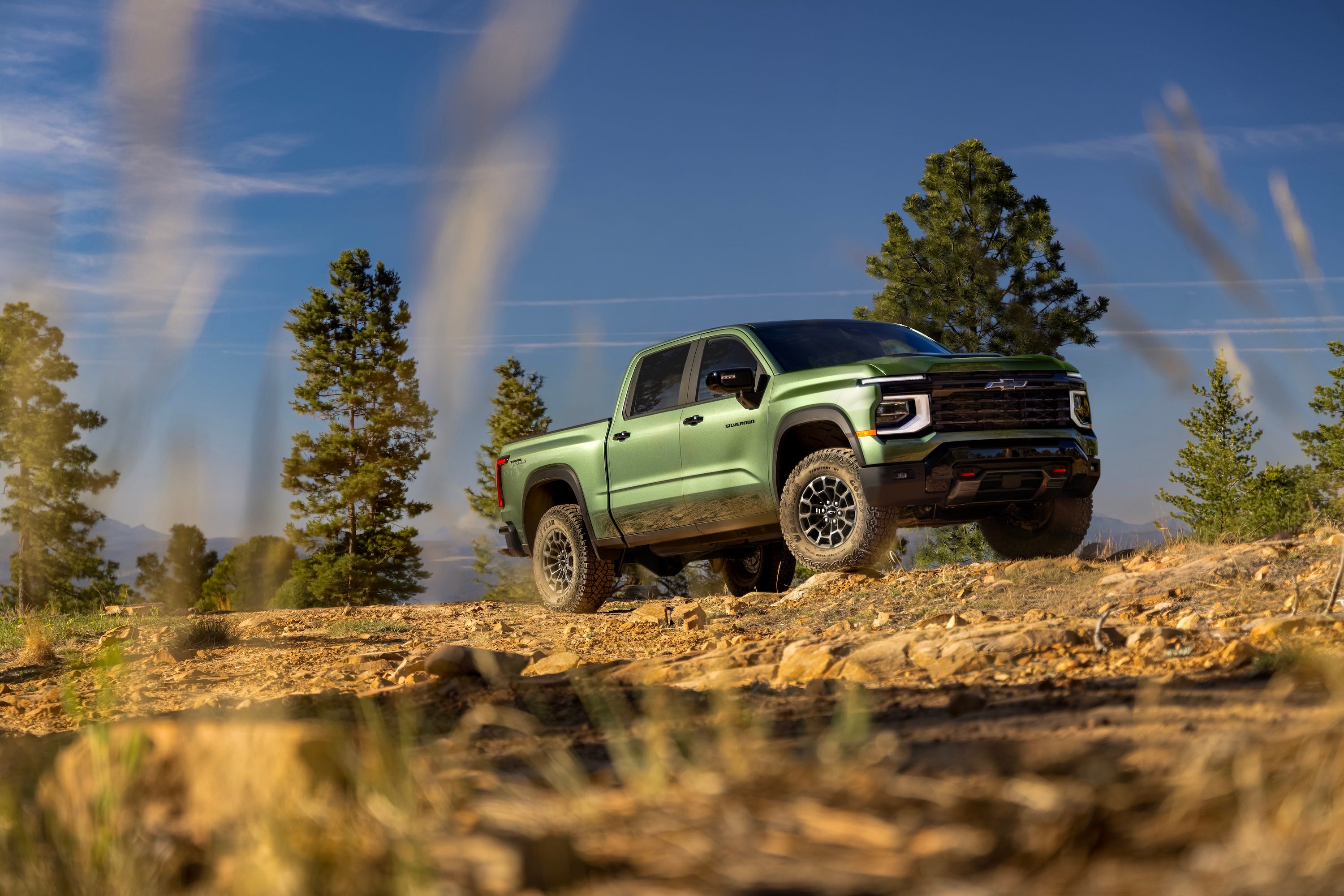 Chevrolet Silverado photo 208375