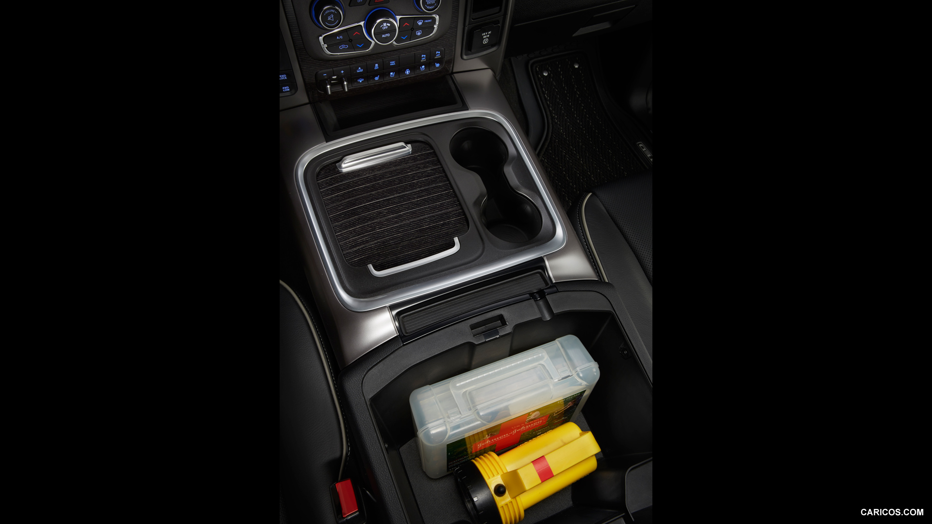 Dodge Ram 1500 IV (DS/DJ) photo 136836