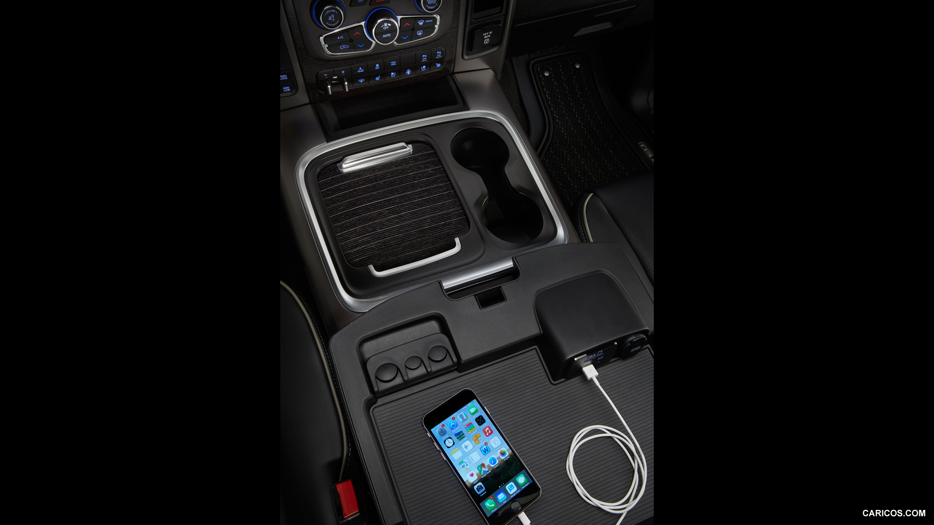 Dodge Ram 1500 IV (DS/DJ) photo 136838
