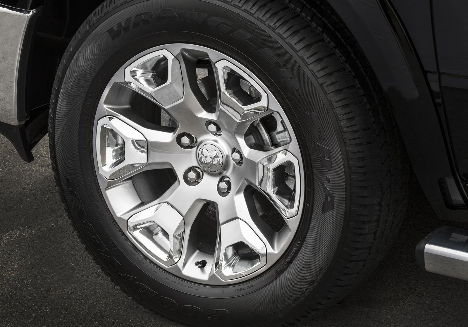 Dodge Ram 1500 IV (DS/DJ) photo 138210