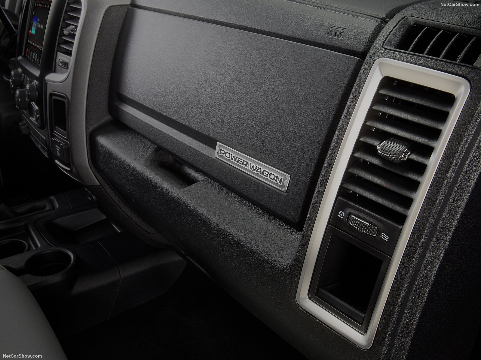 Dodge Ram 2500 II (DJ) photo 160278