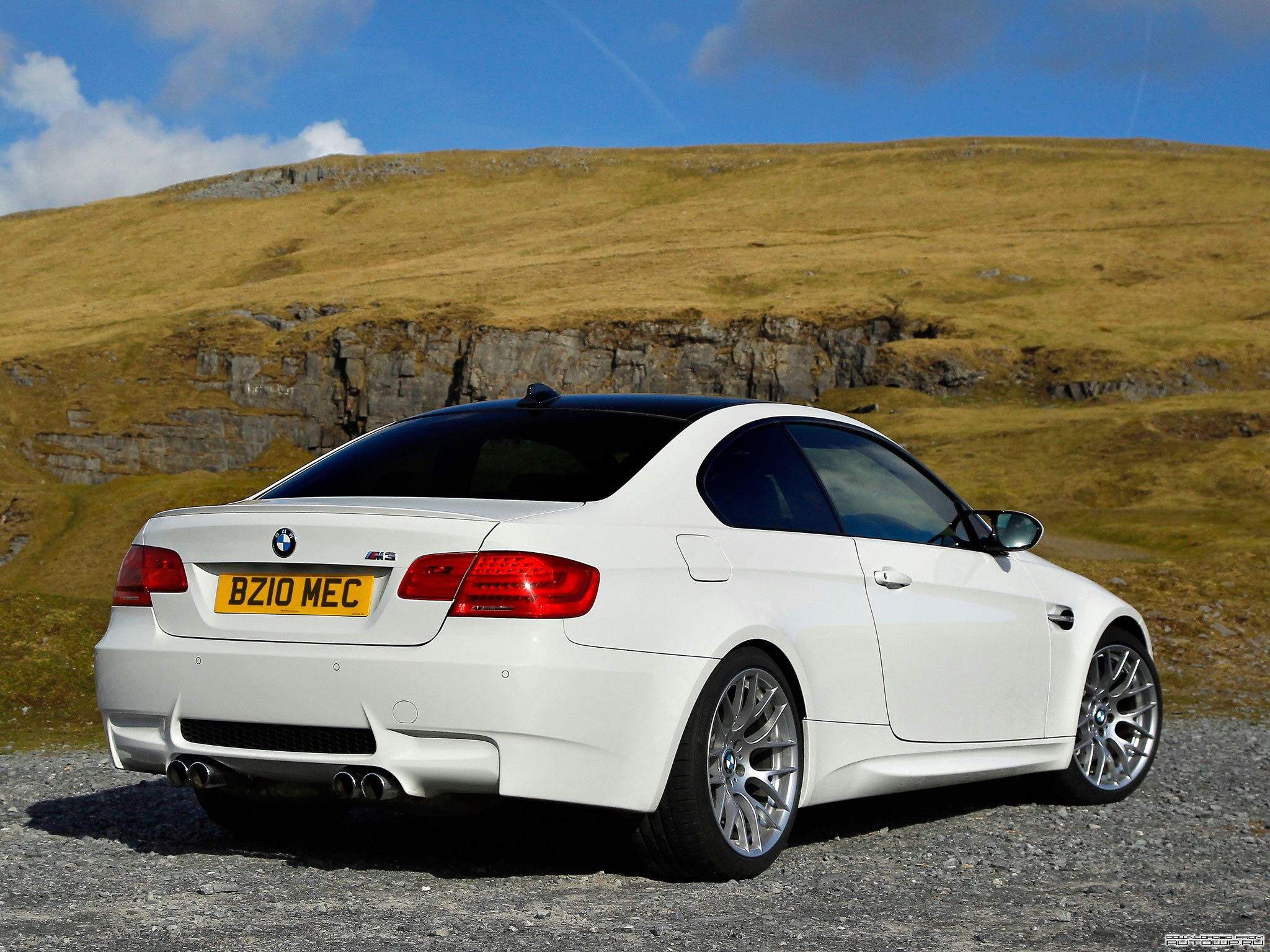 BMW M3 E92 Coupe Picture 77196 BMW Photo Gallery CarsBase