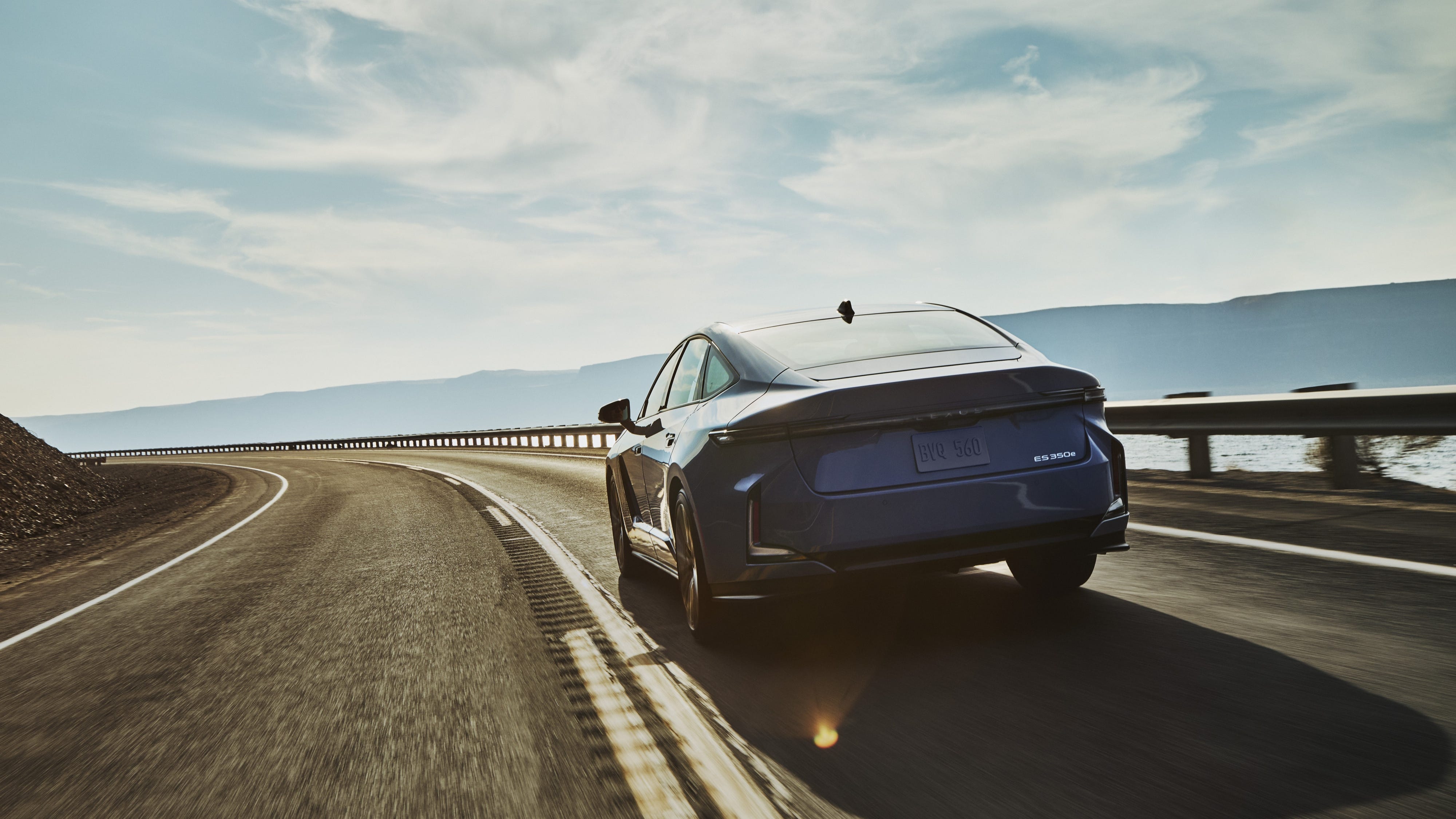 Lexus ES photo 208005