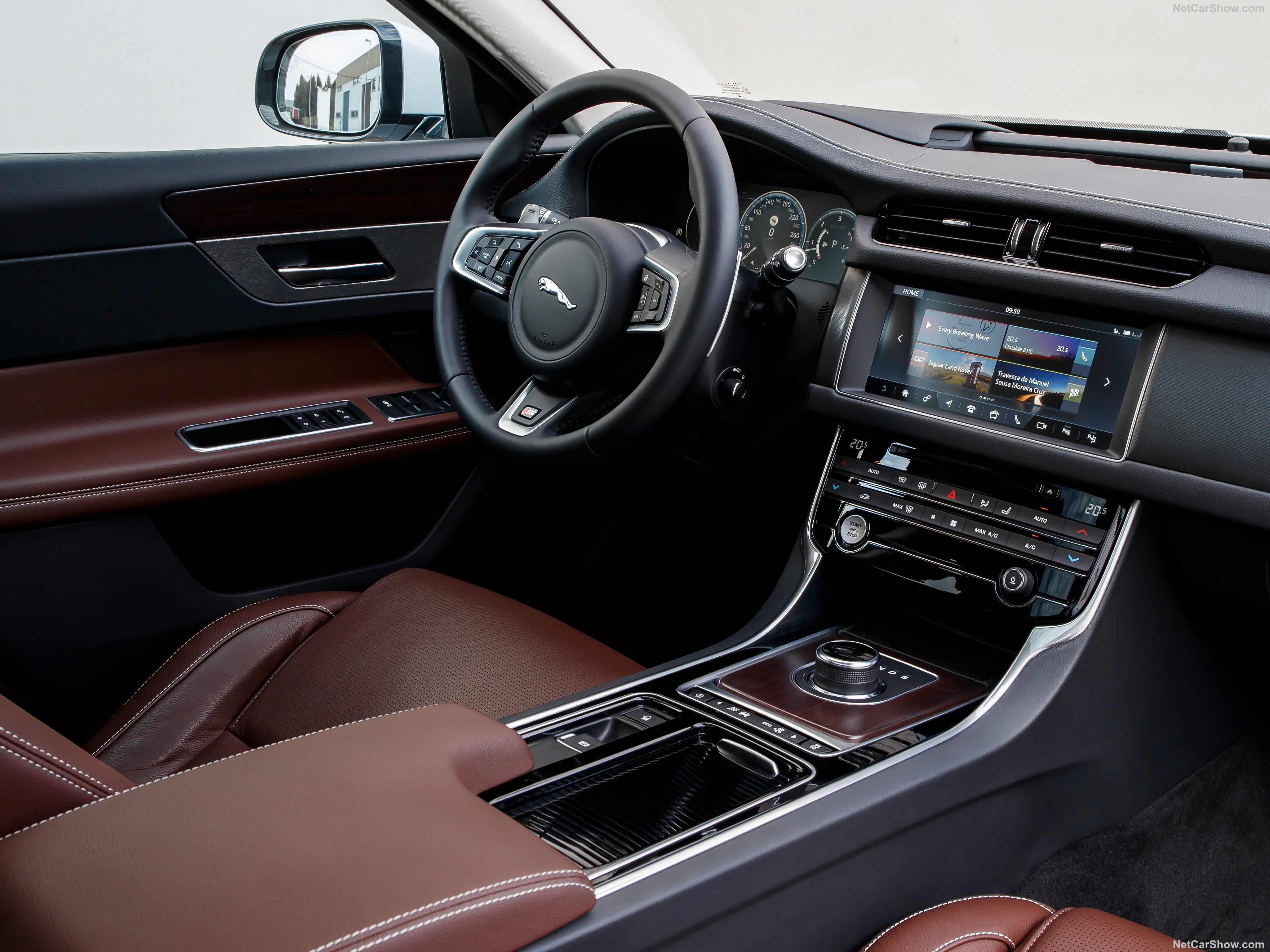 Lexus ES photo 208275