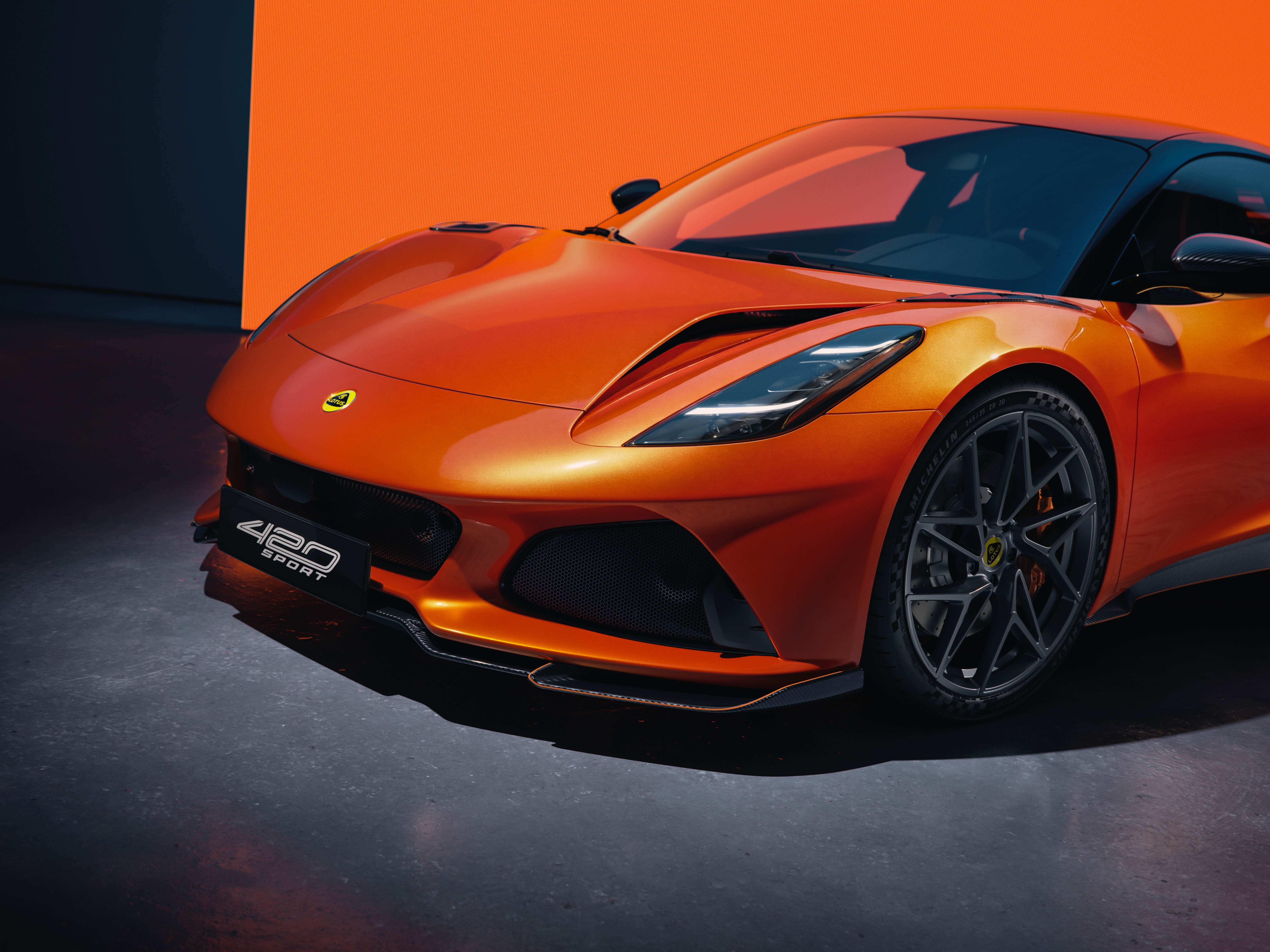 Lotus Emira 420 photo 208489
