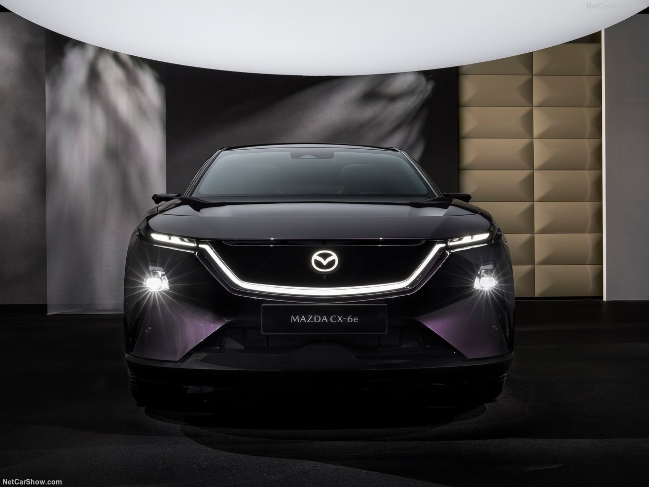 Mazda CX-6e photo 207718