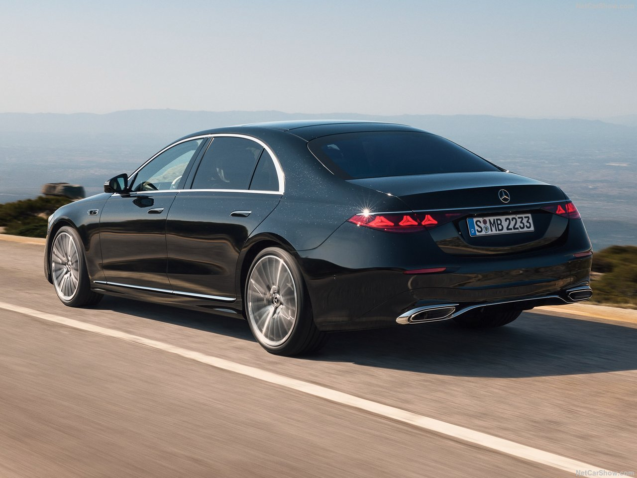 Mercedes-Benz S-Class photo 207761