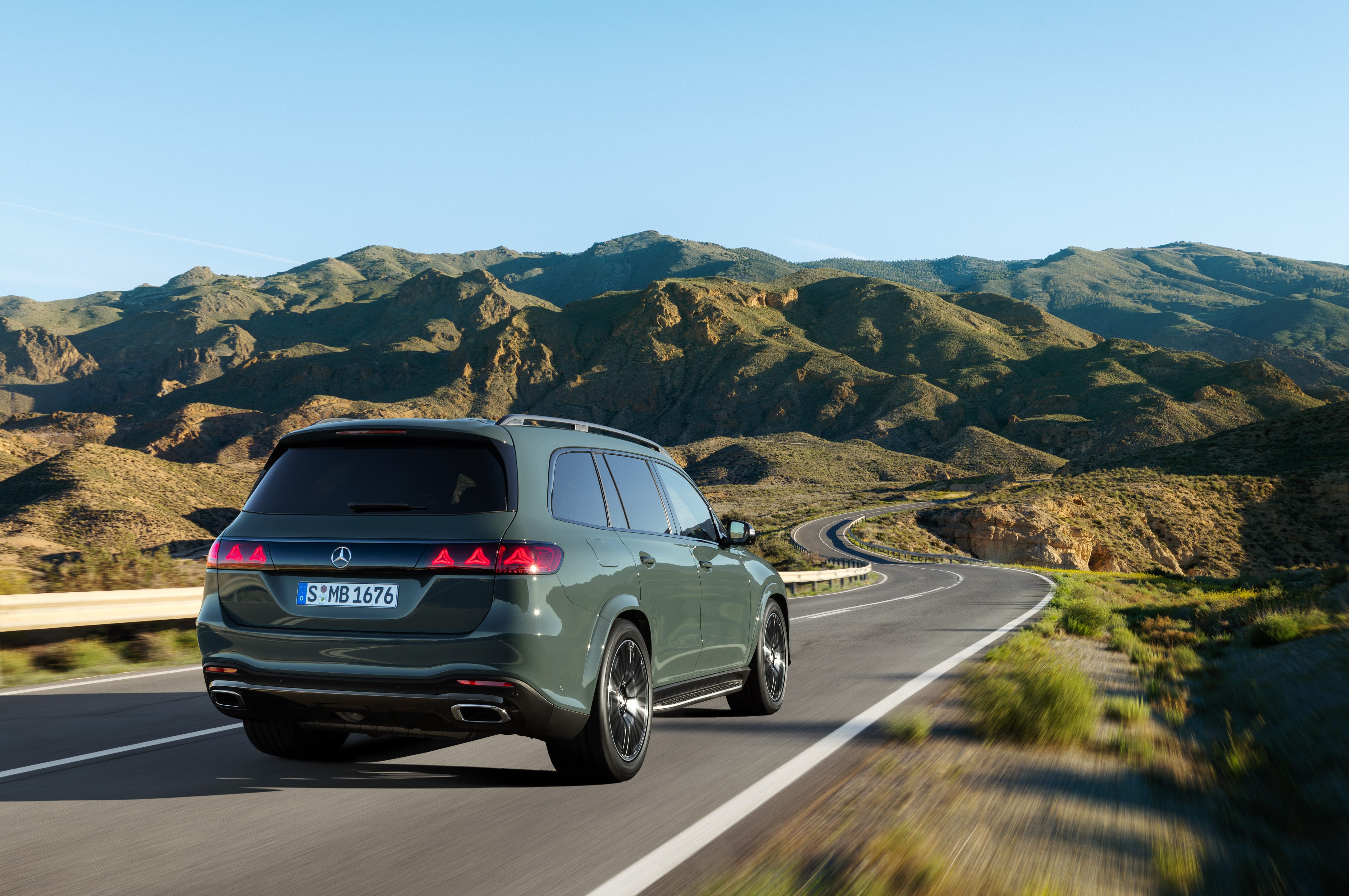 Mercedes-Benz GLS photo 208075