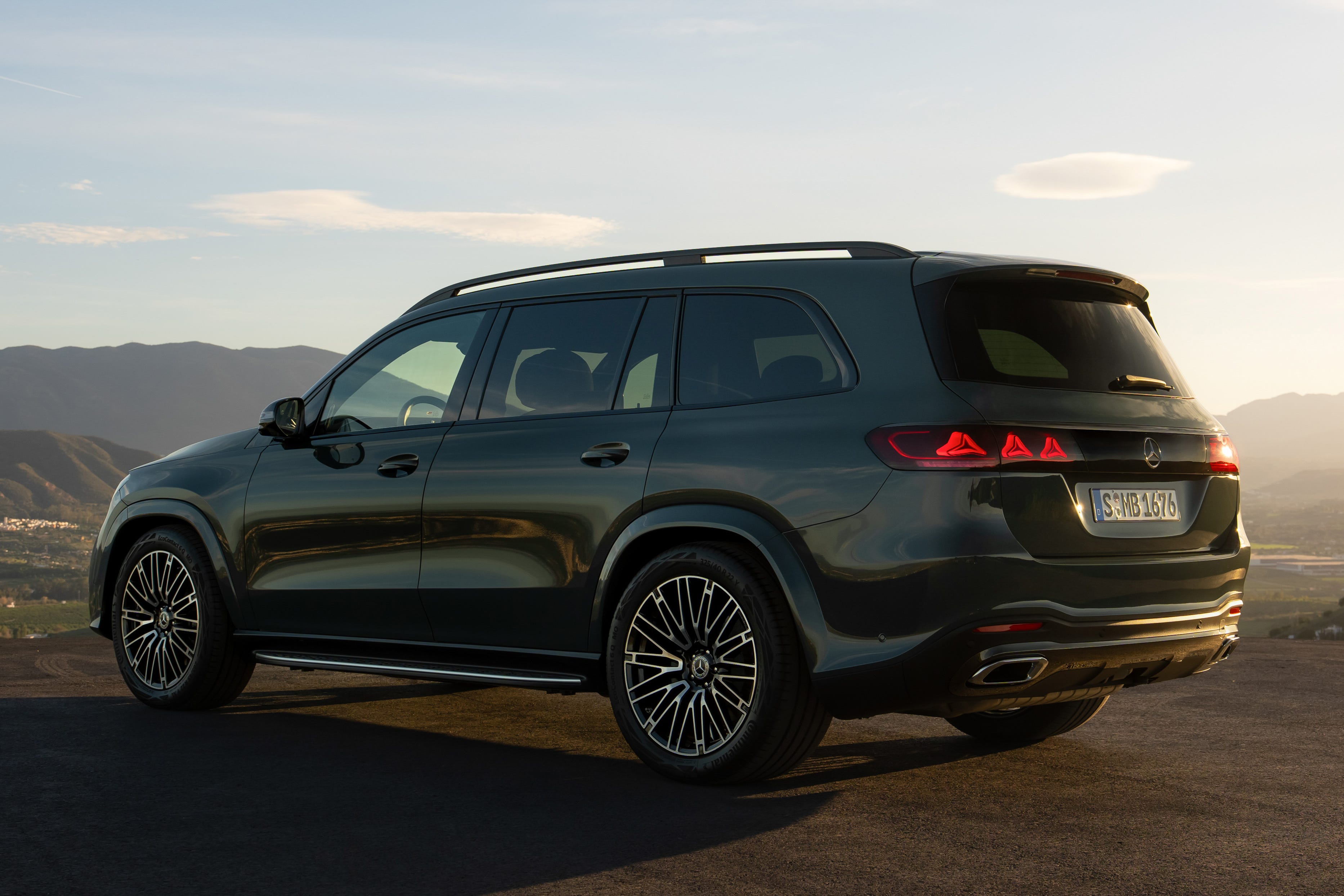 Mercedes-Benz GLS photo 208080