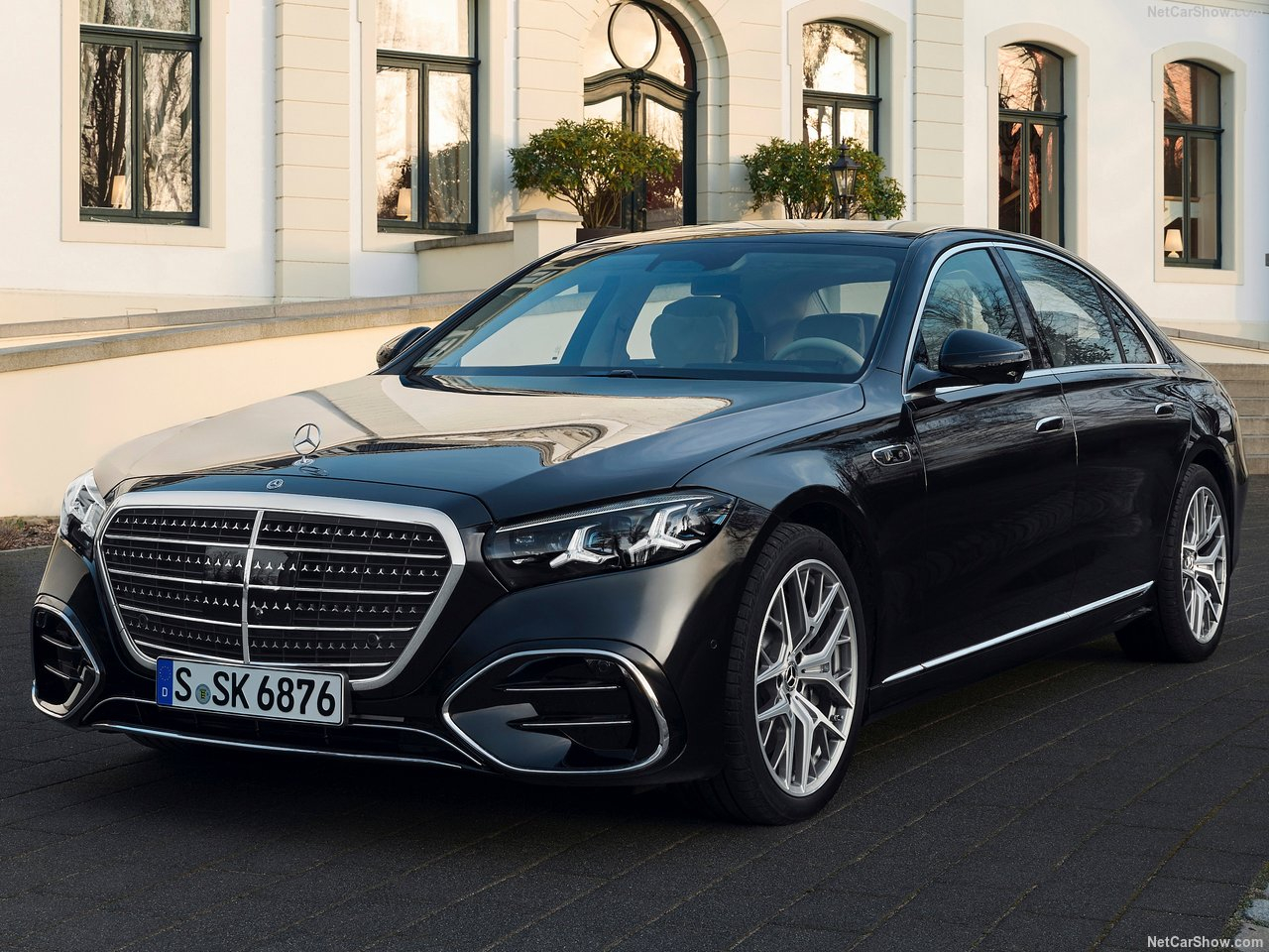 Mercedes-Benz S-Class photo 208214