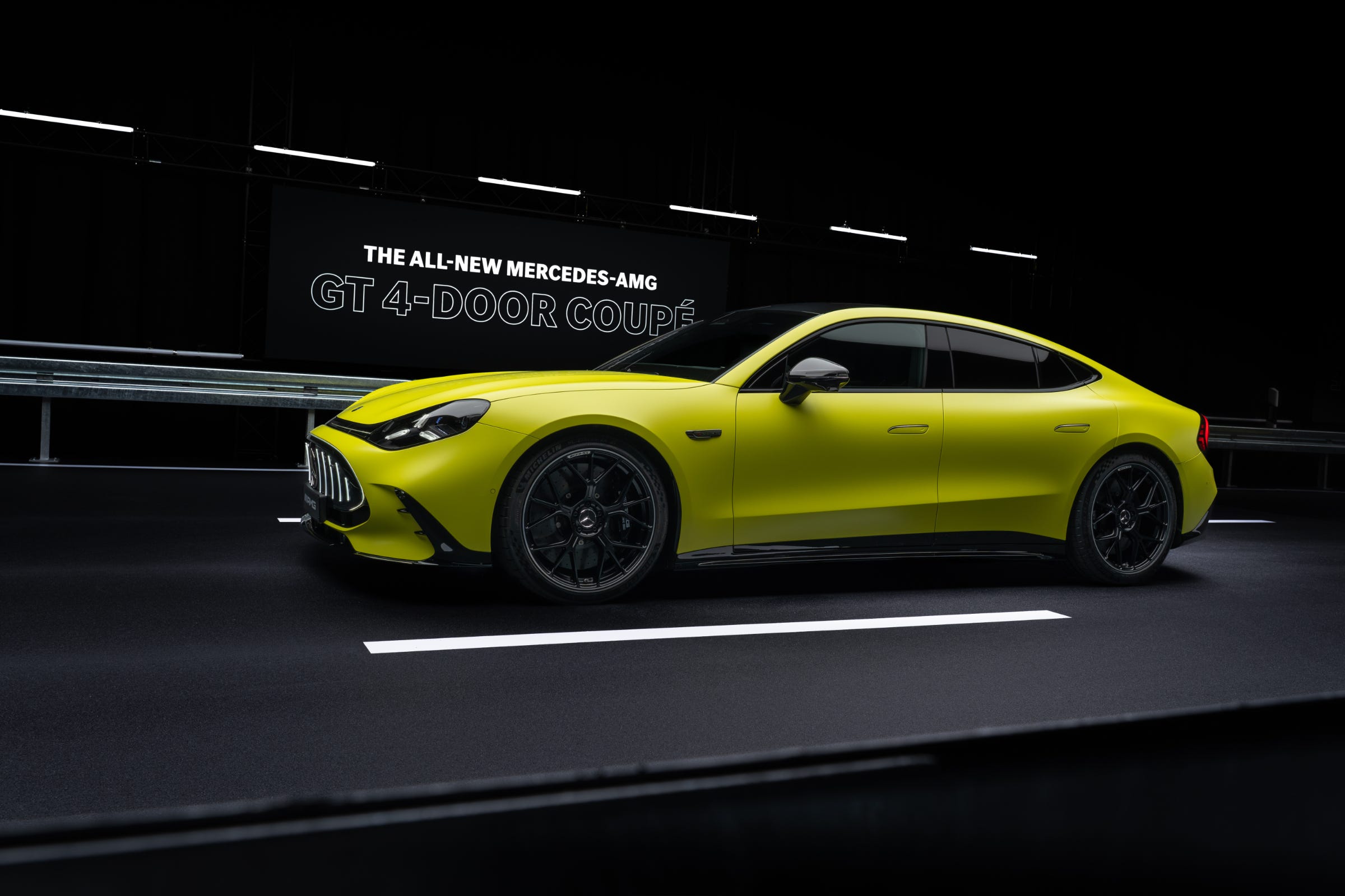 Mercedes-Benz AMG GT photo 208255