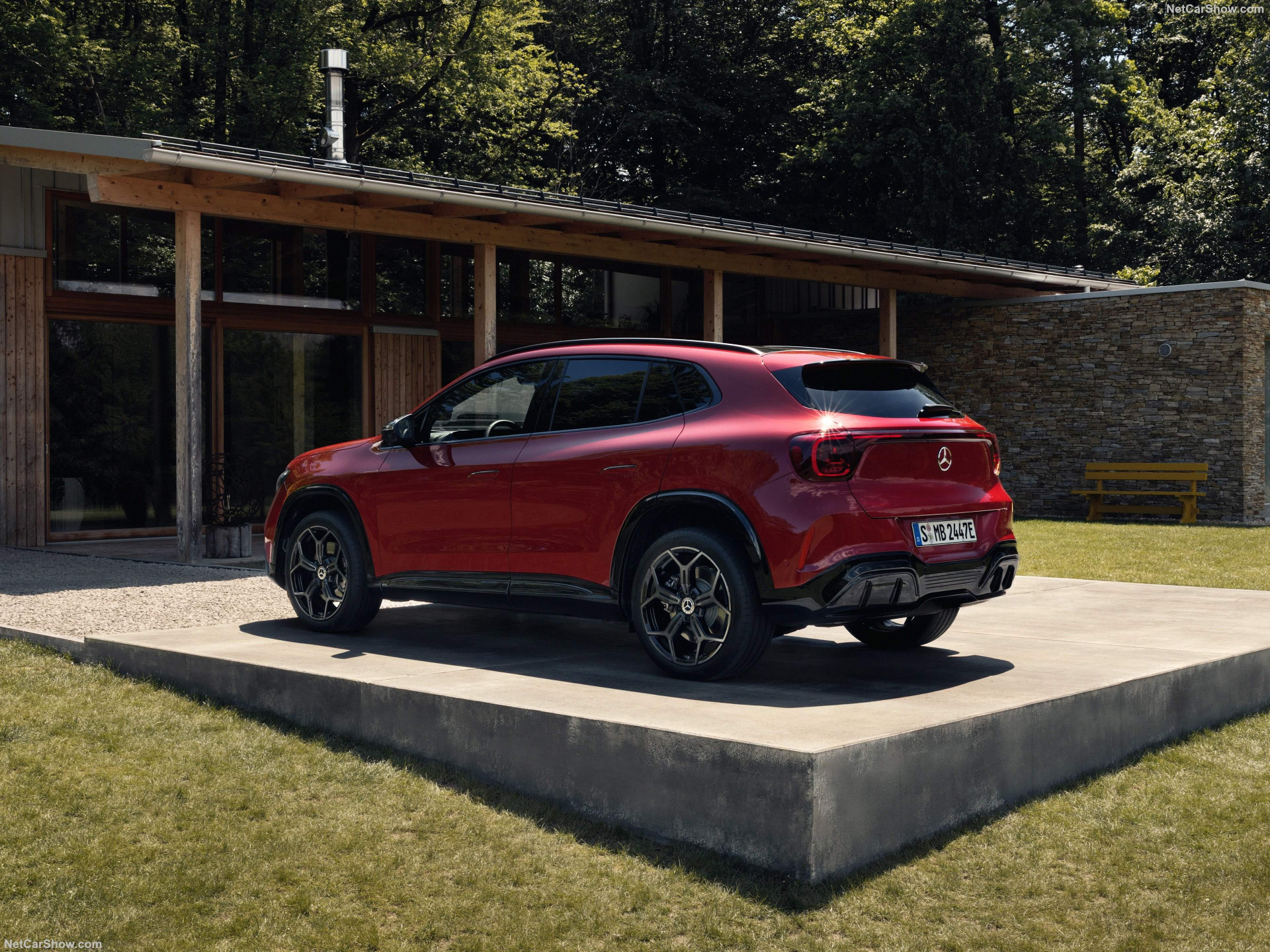 Mercedes-Benz GLA photo 209551
