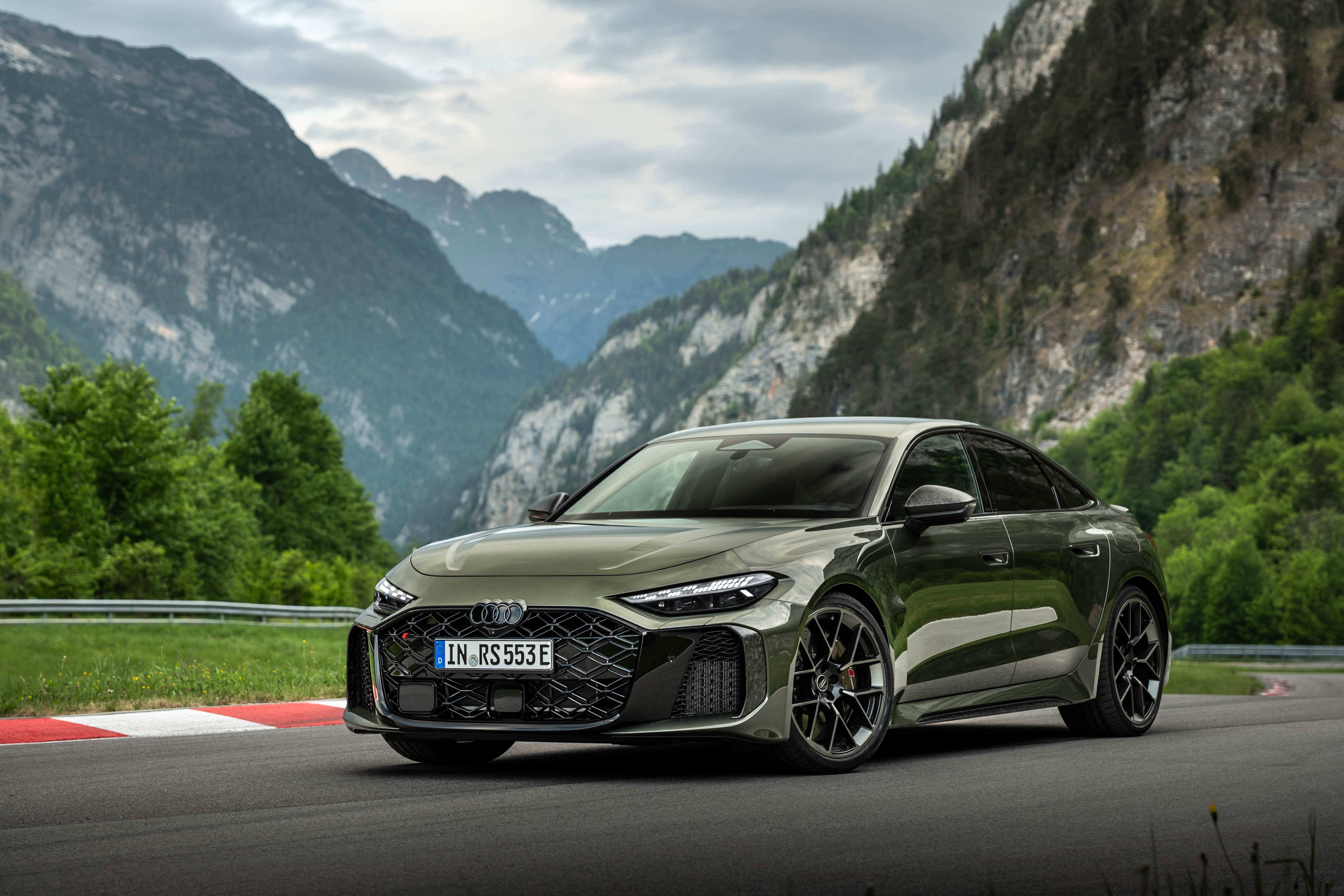 Audi RS5 photo 208287