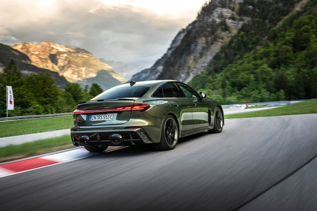 Audi RS5 photo 208291