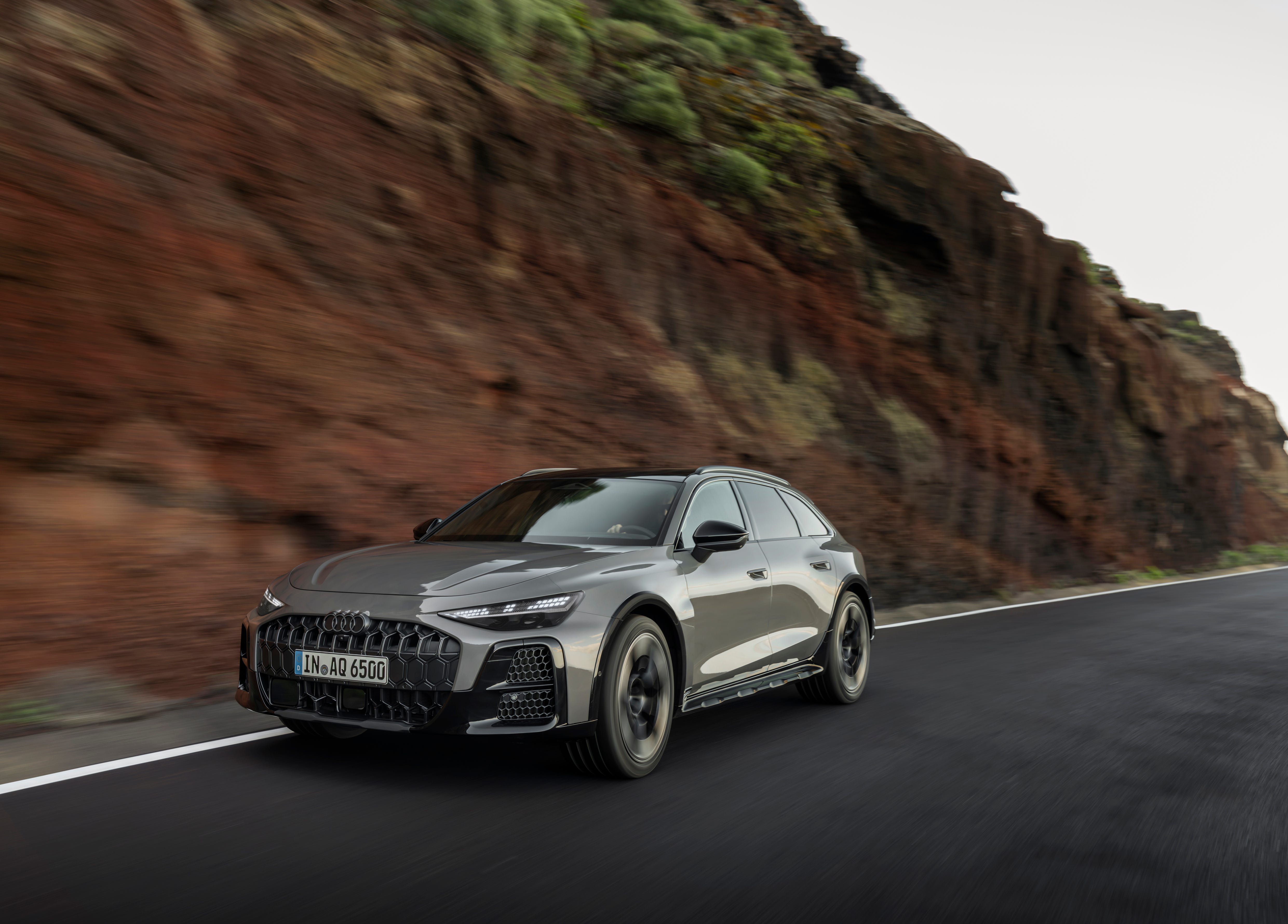 Audi A6 Allroad Quattro photo 208346