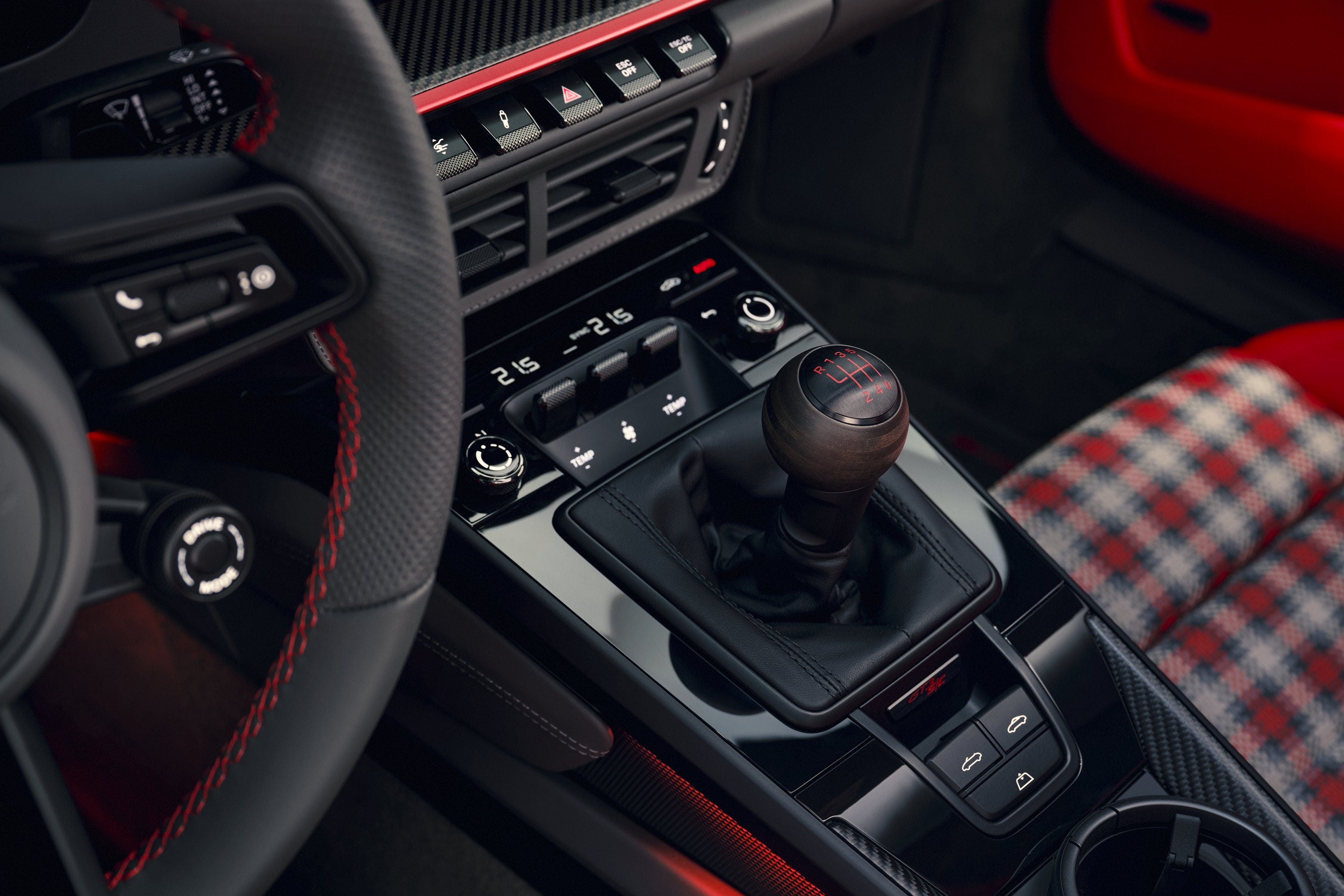 Porsche 911 GT3 photo 208116