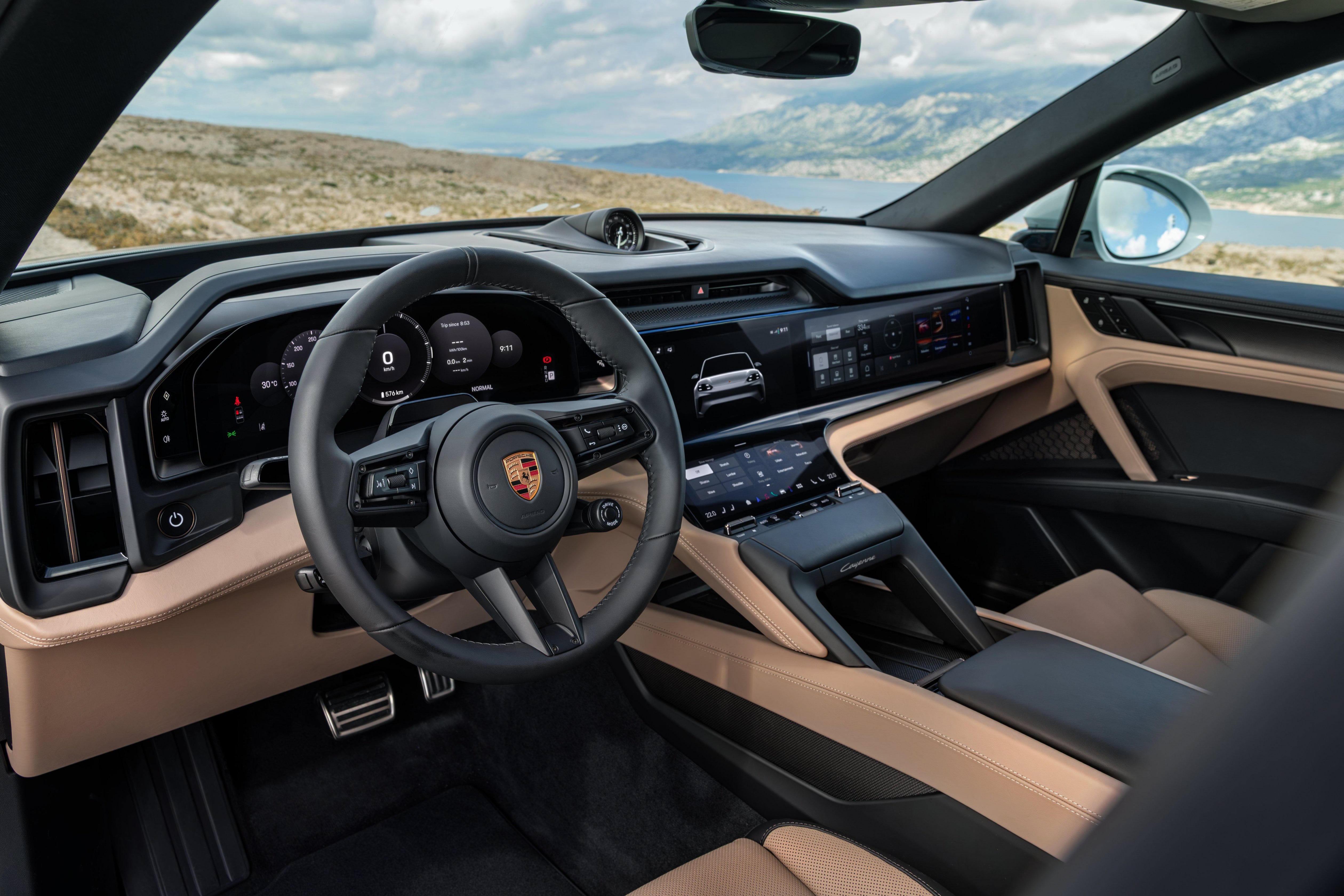Porsche Cayenne Coupe photo 208157