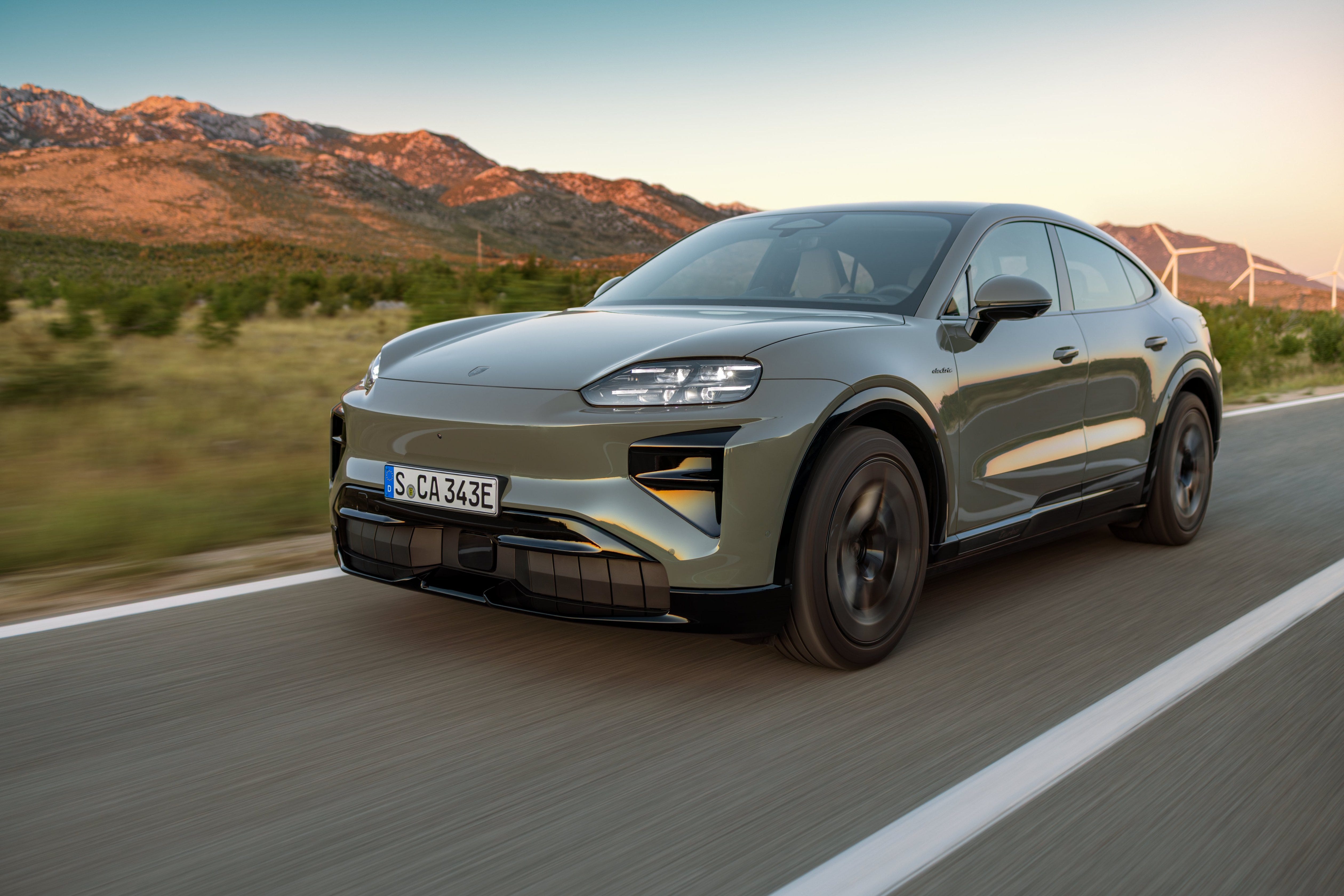 Porsche Cayenne Coupe photo 208164