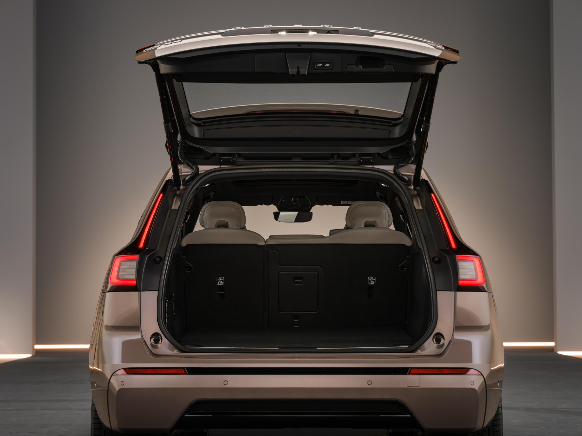 Volvo XC60 II (SPA) photo 210380