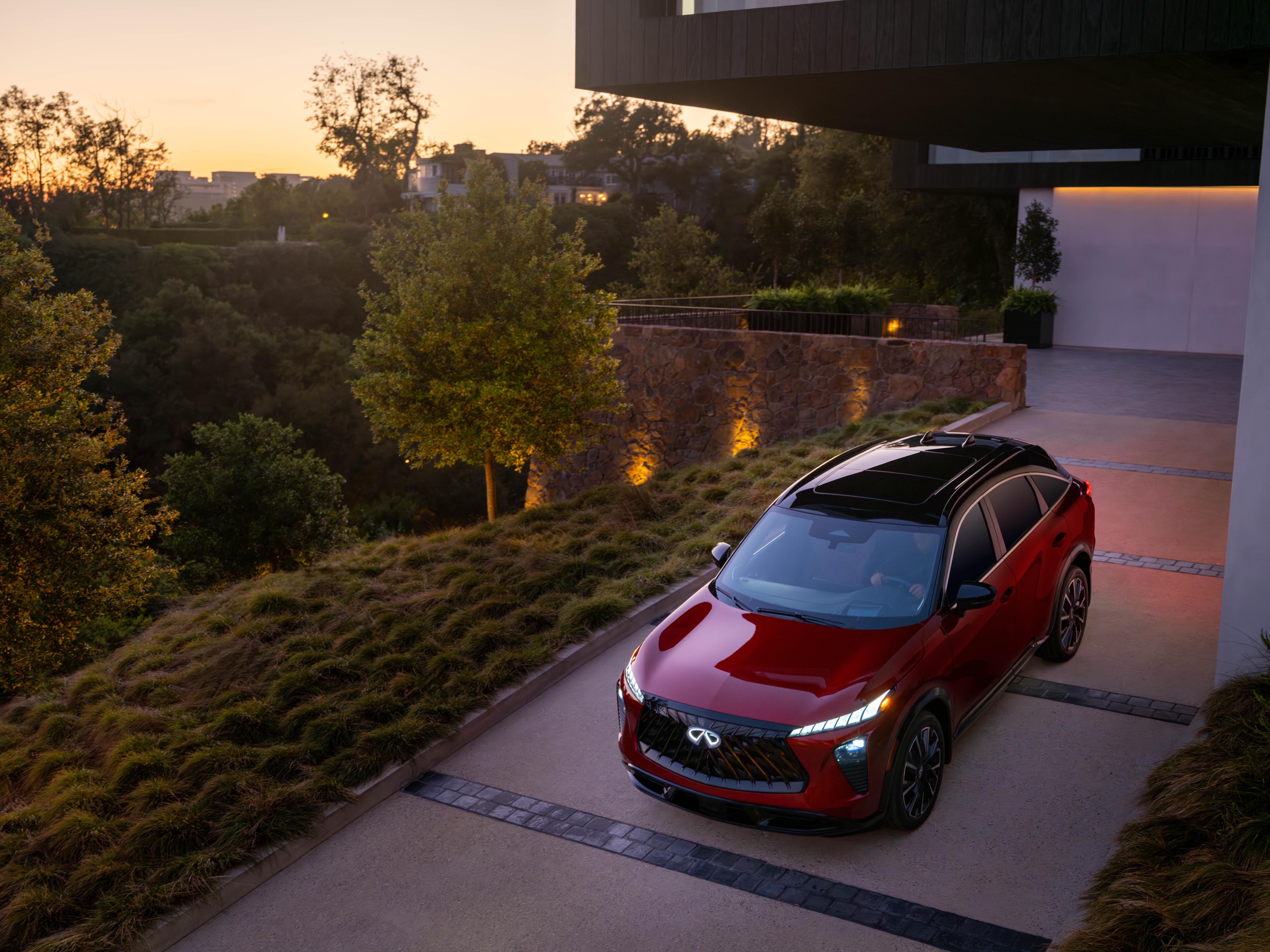 Infiniti QX photo 208148
