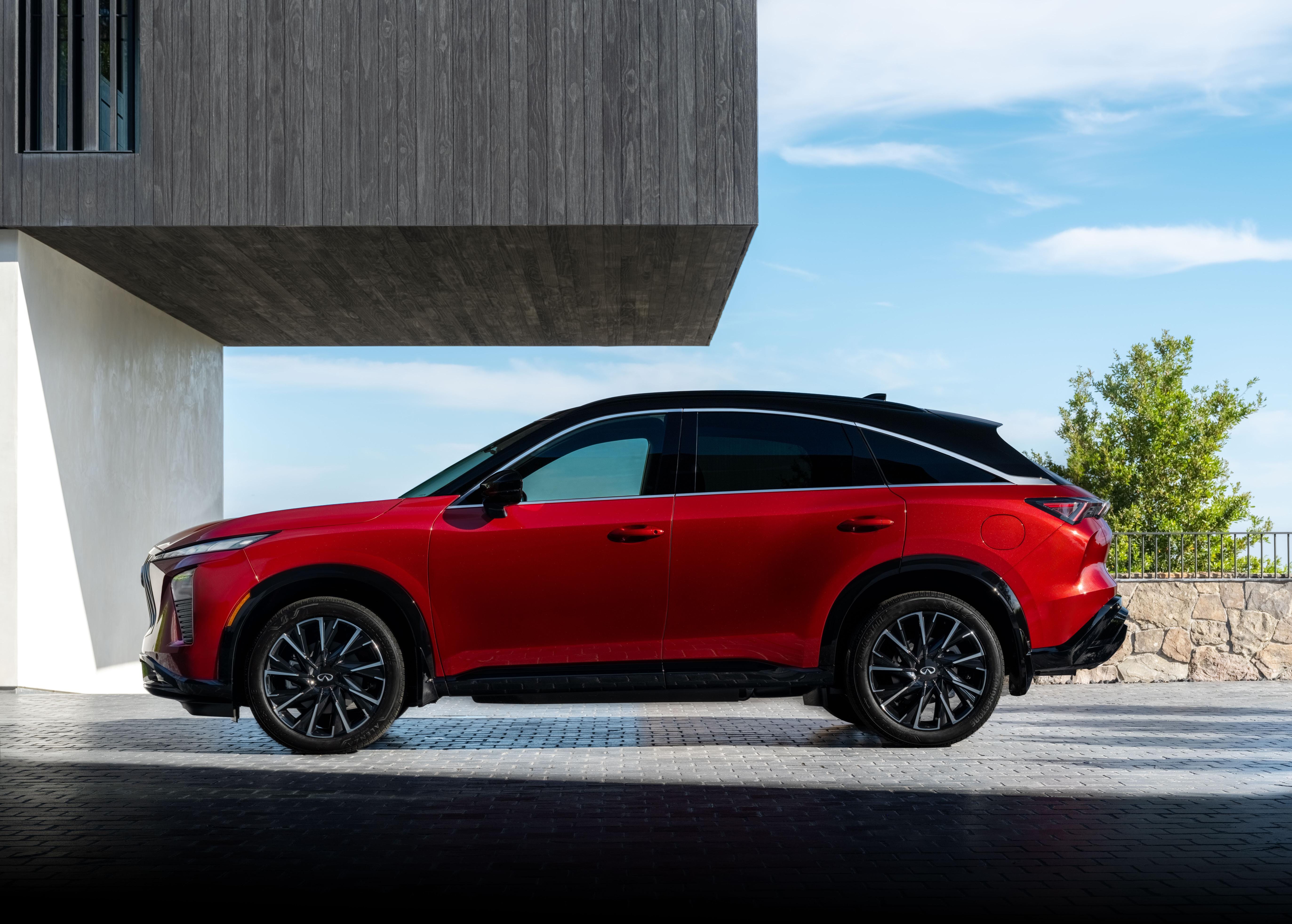 Infiniti QX photo 208152