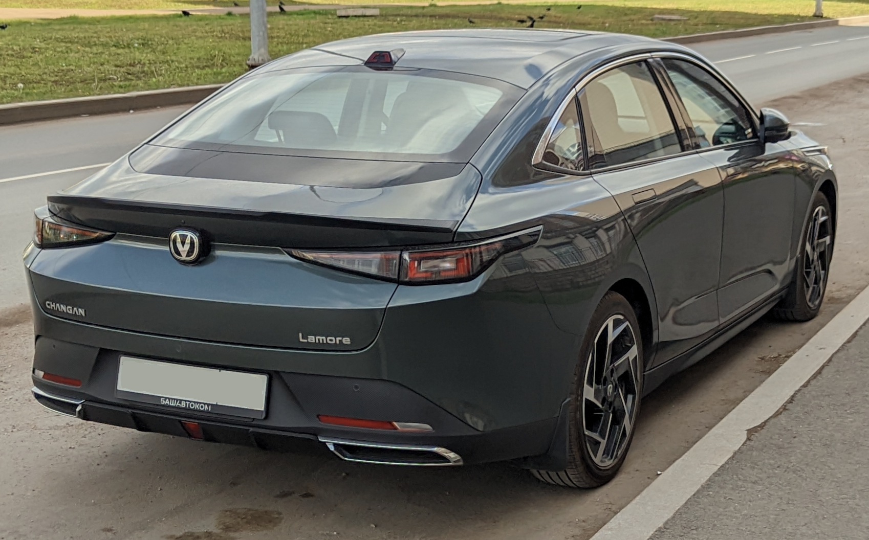 Changan Lamore I photo 208821