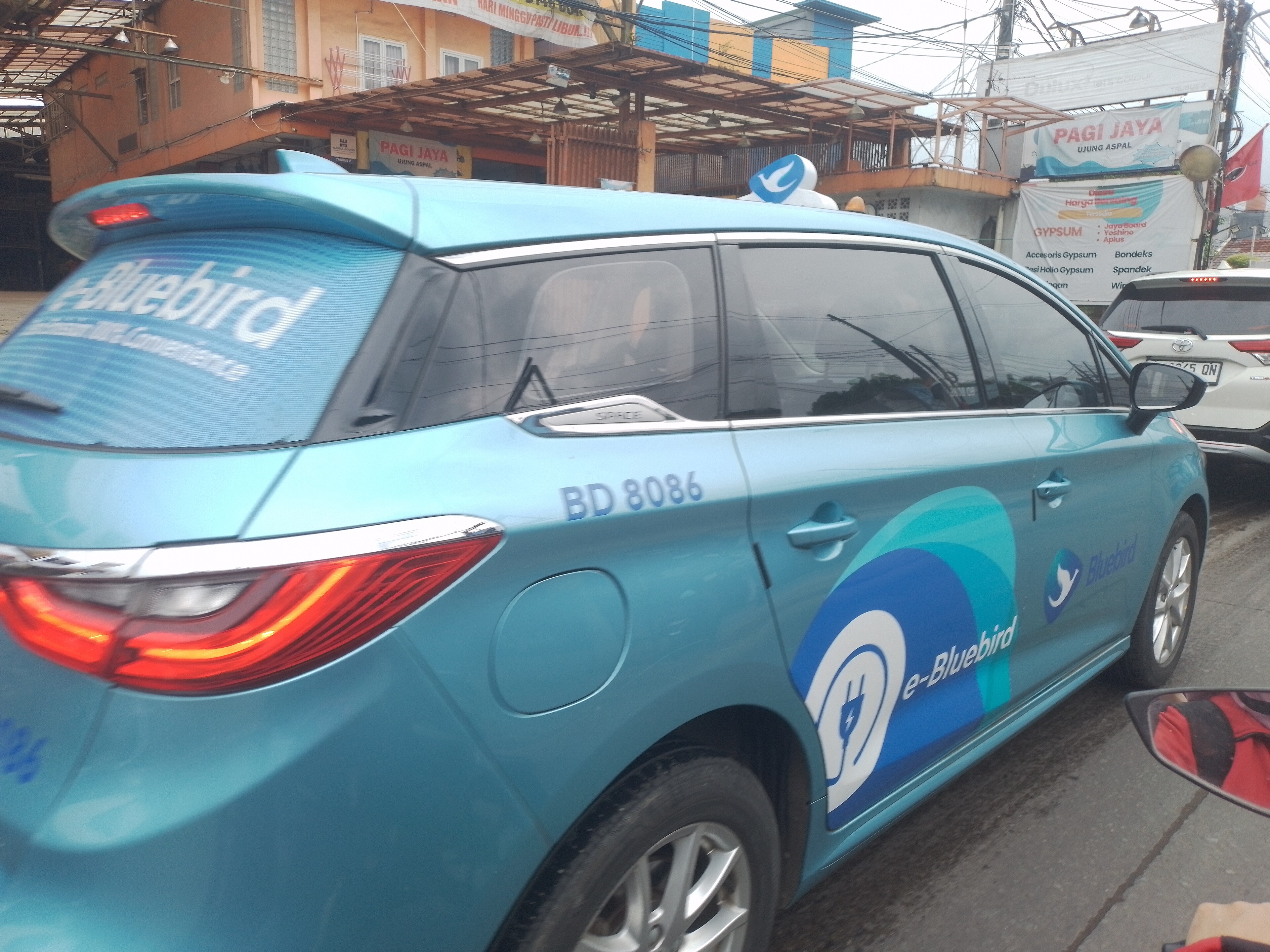 BYD e6 photo 208705