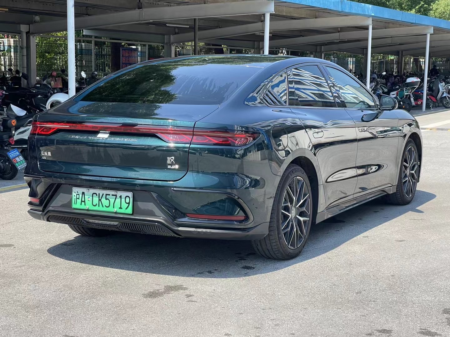 BYD Han photo 208709